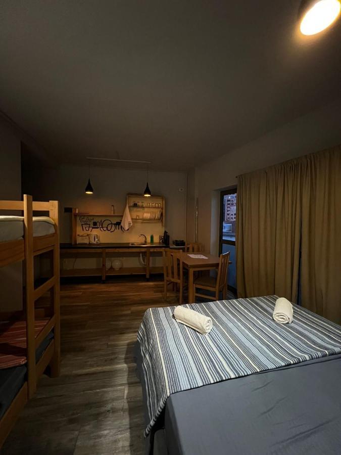 The Rooftop Hostel Shkodër Quarto foto