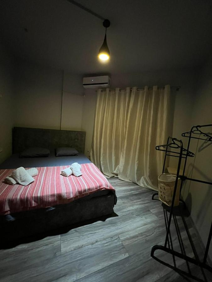 The Rooftop Hostel Shkodër Quarto foto