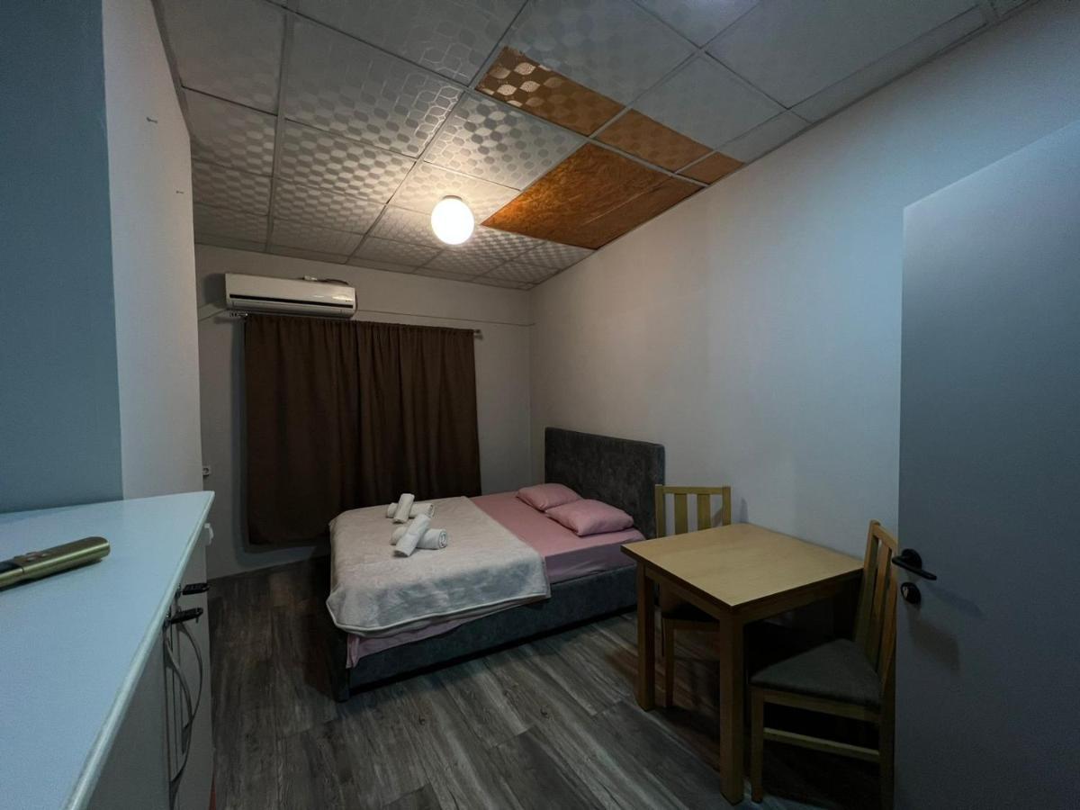 The Rooftop Hostel Shkodër Quarto foto