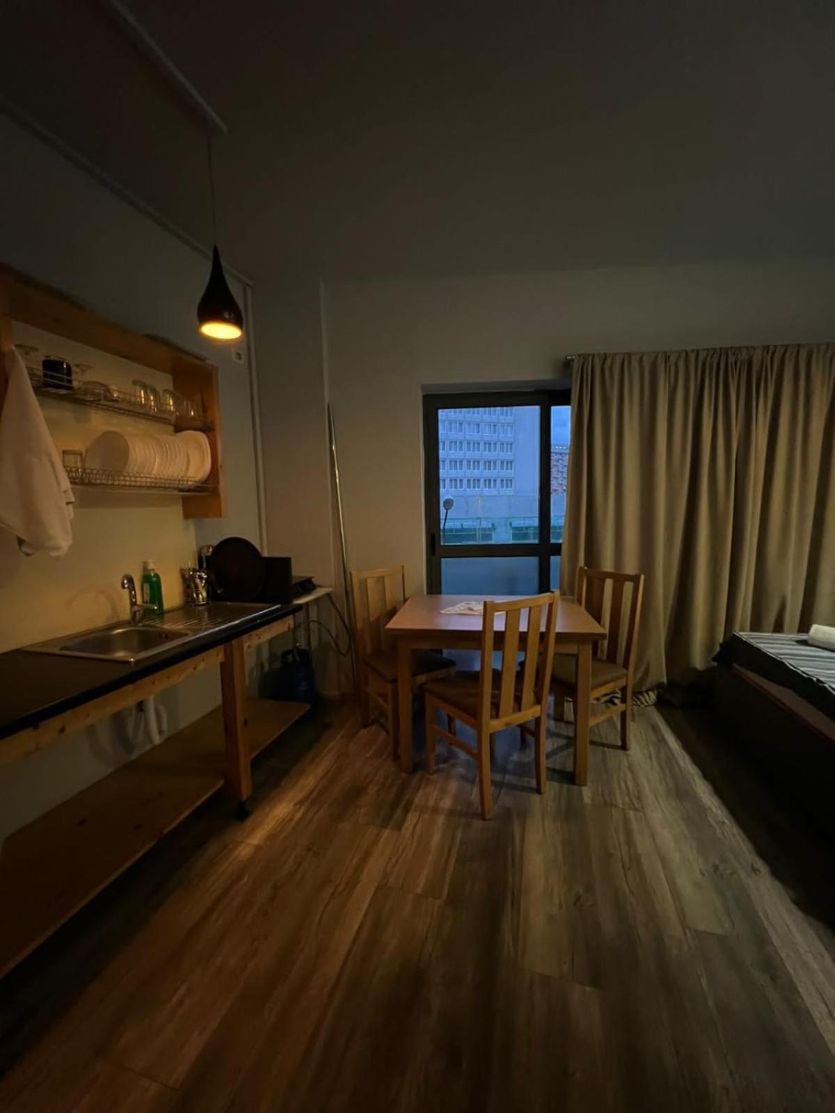 The Rooftop Hostel Shkodër Quarto foto